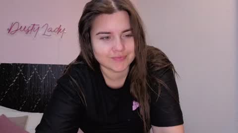 Snapshot of aabby_lee chatting on 06.24.26 Abby Lee online show from 06.24.26