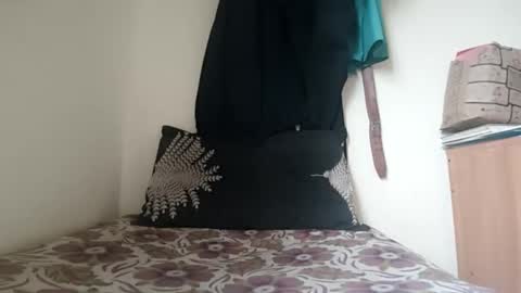 Snapshot of aachujos97 chatting on 12.05.25 Aachujos online show from 12.05.25