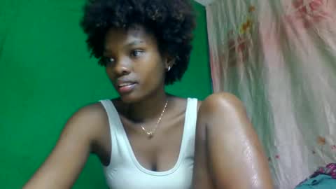 Snapshot of aadienne chatting on 05.25.26 aadienne online show from 05.25.26