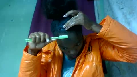 Snapshot of aadienne chatting on 06.23.26 aadienne online show from 06.23.26