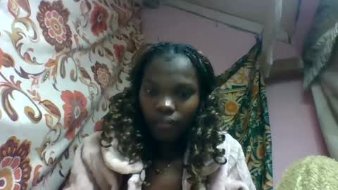 Snapshot of aadienne chatting on 07.05.26 aadienne online show from 07.05.26