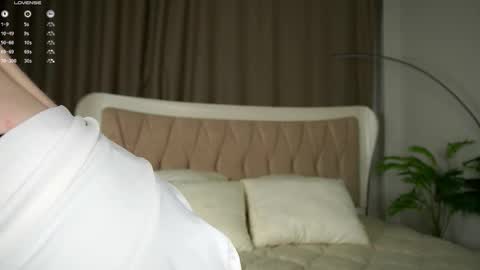 Snapshot of aameow chatting on 09.26.25 Amy online show from 09.26.25