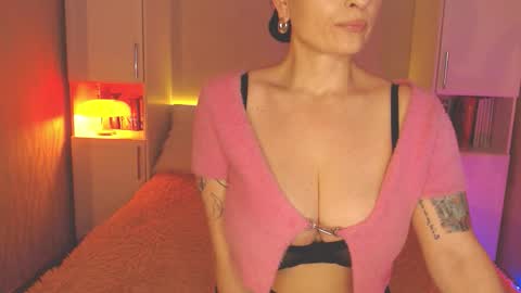 Lea online show from 03.10.26