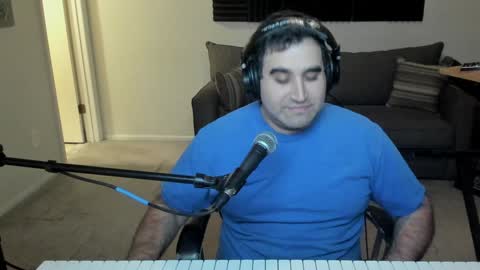 Snapshot of aaroleplayer chatting on 12.07.24 Aaron online show from 12.07.24