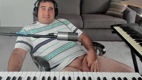 Snapshot of aaroleplayer chatting on 01.25.25 Aaron online show from 01.25.25