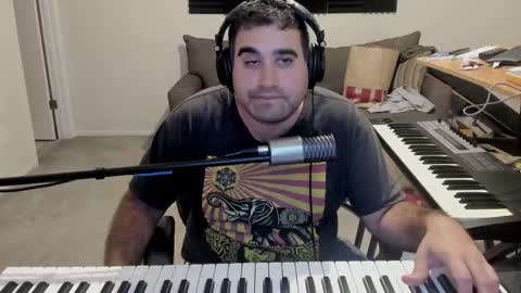 Snapshot of aaroleplayer chatting on 09.21.25 Aaron online show from 09.21.25