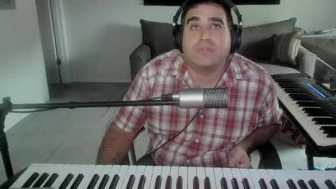 Snapshot of aaroleplayer chatting on 09.23.25 Aaron online show from 09.23.25