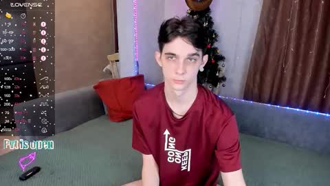 Snapshot of aaron_bang chatting on 01.10.26 Aaron Bang online show from 01.10.26