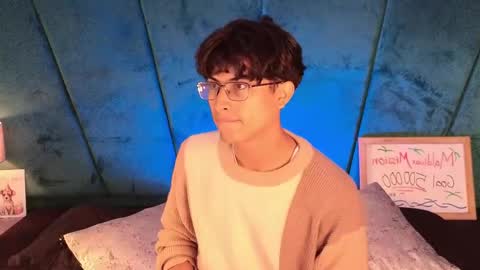 Aaron Ezequiel online show from 05.03.26