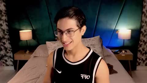 Aaron Ezequiel online show from 05.29.26