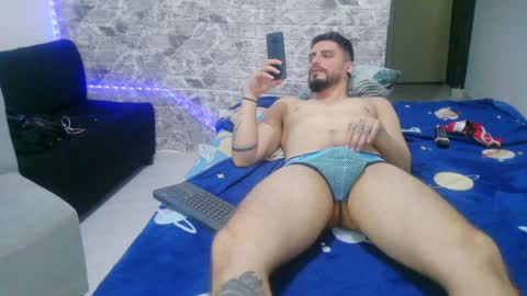 Snapshot of aaron_kwok28 chatting on 02.03.25 Aaron kwok online show from 02.03.25