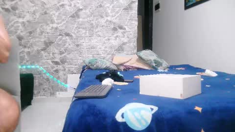 Snapshot of aaron_kwok28 chatting on 02.15.25 Aaron kwok online show from 02.15.25