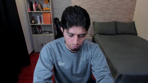 Aaron online show from 01.09.25