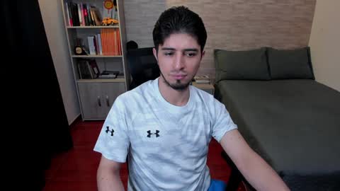 Aaron online show from 01.10.25