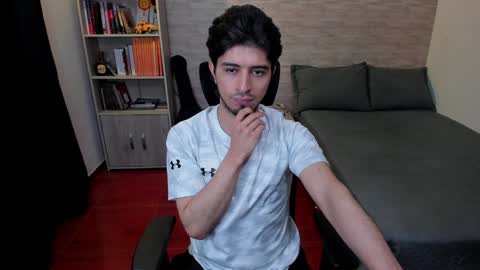 Aaron online show from 02.03.25