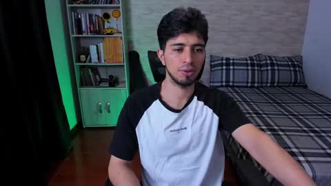 Aaron online show from 09.19.25