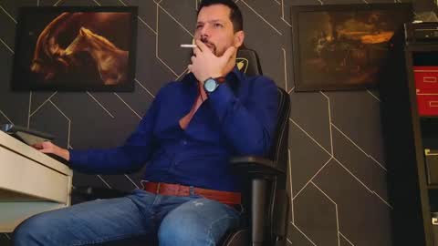 Snapshot of aaronbomer chatting on 02.14.25 Aaron online show from 02.14.25