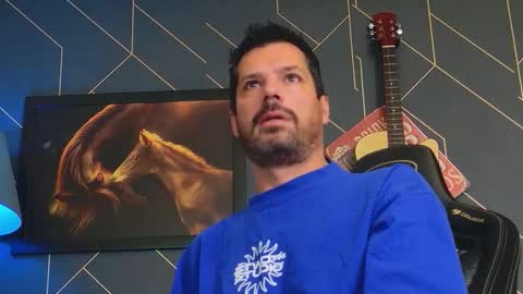 Snapshot of aaronbomer chatting on 10.08.25 Aaron online show from 10.08.25