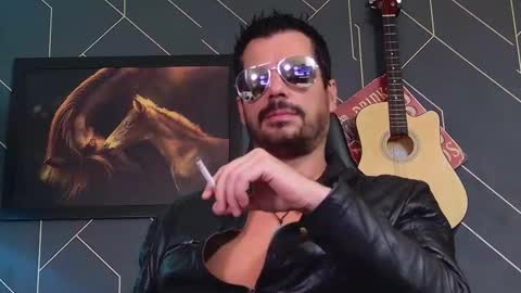 Snapshot of aaronbomer chatting on 03.06.26 Aaron online show from 03.06.26