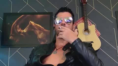 Snapshot of aaronbomer chatting on 03.09.26 Aaron online show from 03.09.26