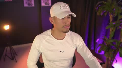 AARON  online show from 04.22.26