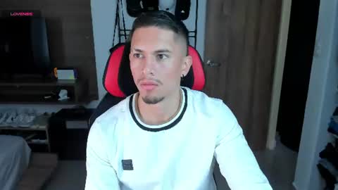 AARON  online show from 08.07.26