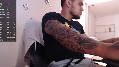 Snapshot of aaronhunter__ chatting on 03.04.25 ig aaron hunter123 online show from 03.04.25