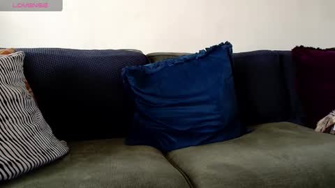 Scrufffypup online show from 02.19.25