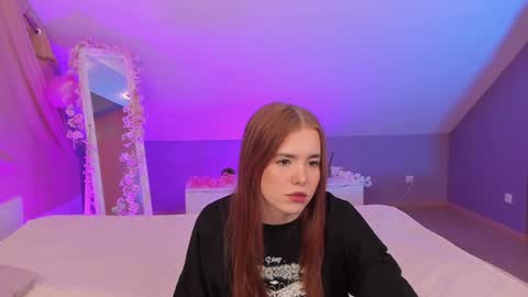 Snapshot of aataraxx chatting on 02.01.25 Fiona and Harry online show from 02.01.25