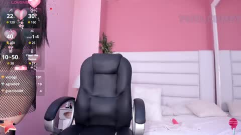 Snapshot of abbey_walker chatting on 01.27.25 abbey_walker online show from 01.27.25