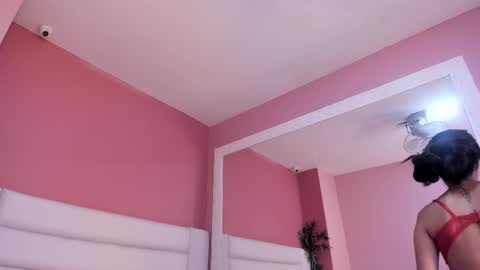 Snapshot of abbey_walker chatting on 02.18.25 abbey_walker online show from 02.18.25