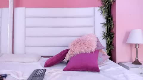 Snapshot of abbey_walker chatting on 02.28.25 abbey_walker online show from 02.28.25