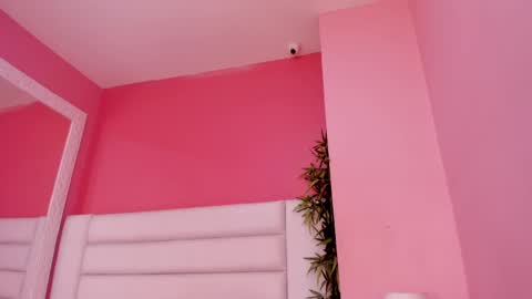 Snapshot of abbey_walker chatting on 03.04.25 abbey_walker online show from 03.04.25