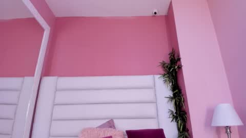 Snapshot of abbey_walker chatting on 03.06.25 abbey_walker online show from 03.06.25