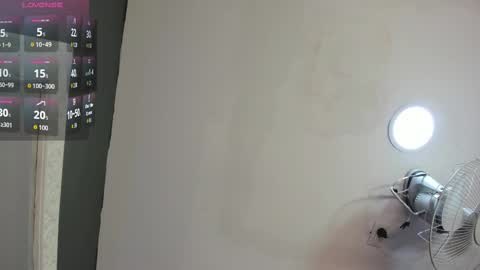 Snapshot of abbey_walker chatting on 10.03.25 abbey_walker online show from 10.03.25