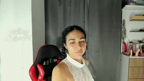 Martina online show from 04.30.26