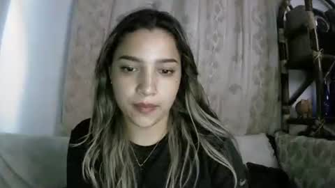 Snapshot of abbie_23 chatting on 04.19.26 Abbie cute online show from 04.19.26