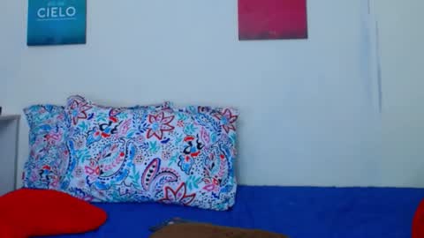 Snapshot of abbie_hard chatting on 12.21.24 Abbie Hard --------------- Streaming from 0800 - 0400 UTC-5 online show from 12.21.24