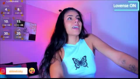 Snapshot of abbie_kinky chatting on 10.13.25 abbie_kinky online show from 10.13.25