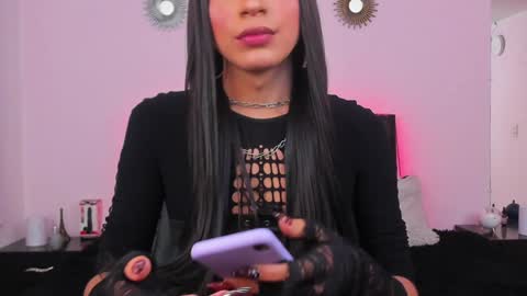 Abbigail Fuster  online show from 01.29.25