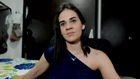 Snapshot of abby_connie chatting on 04.05.26 Abby Connie online show from 04.05.26