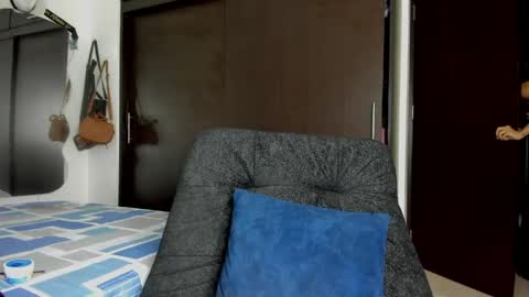 Snapshot of abby_connie chatting on 04.19.26 Abby Connie online show from 04.19.26