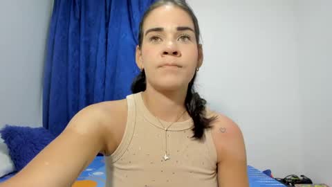Snapshot of abby_connie chatting on 05.15.26 Abby Connie online show from 05.15.26