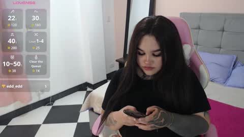 Snapshot of abby_hiiltoon chatting on 02.11.26 Abby online show from 02.11.26