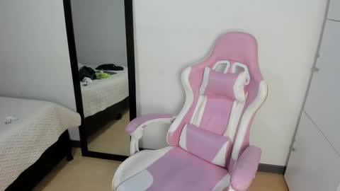 Snapshot of abby_hiiltoon chatting on 03.07.26 Abby online show from 03.07.26