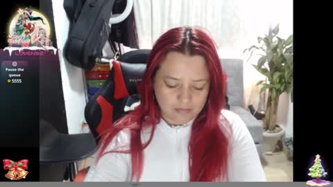 Snapshot of abby_iloveit chatting on 12.23.24 abby iloveit online show from 12.23.24