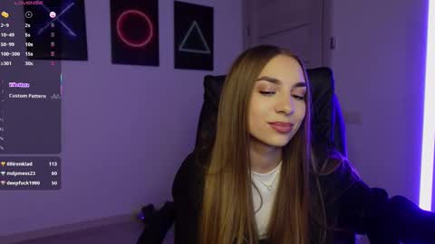 Snapshot of abby_laker chatting on 03.08.25 ABBY LAKER online show from 03.08.25