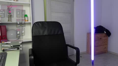 Snapshot of abby_laker chatting on 09.13.25 ABBY LAKER online show from 09.13.25