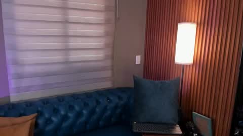 Snapshot of abby_saenz01 chatting on 03.09.26 Abby Saenz online show from 03.09.26