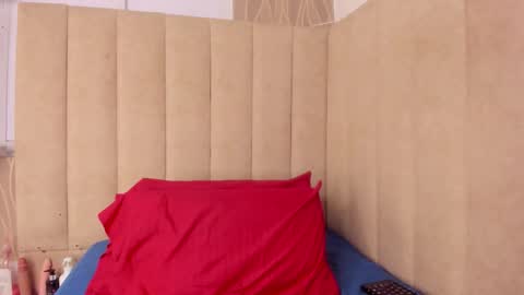 Snapshot of abby_swett1 chatting on 02.06.26 abby_swett1 online show from 02.06.26